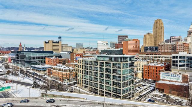 353 W Fourth Street, Cincinnati, OH 45202