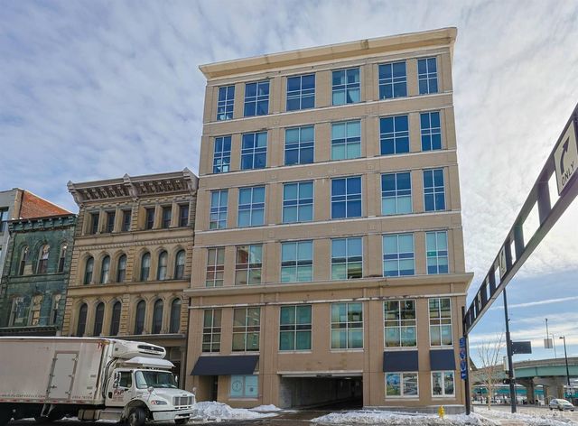 353 W Fourth Street, Cincinnati, OH 45202