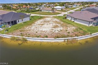 2222 SW 31st LN, Cape Coral, FL 33914