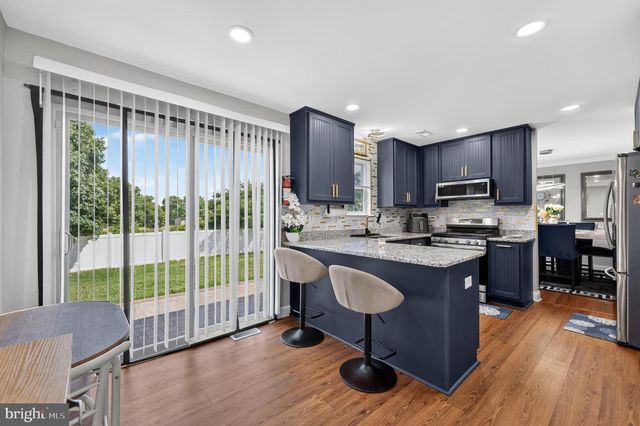 100 ROSE CT, Sicklerville, NJ 08081