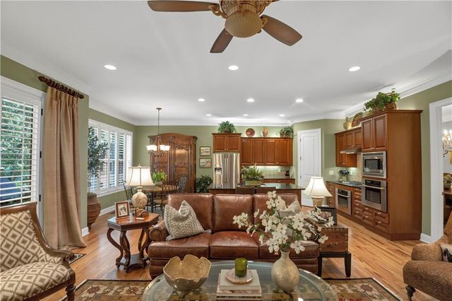 2316 Saint Davids Sq NW 14, Kennesaw, GA 30152