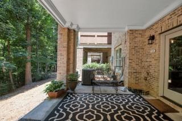 2316 Saint Davids Sq NW 14, Kennesaw, GA 30152
