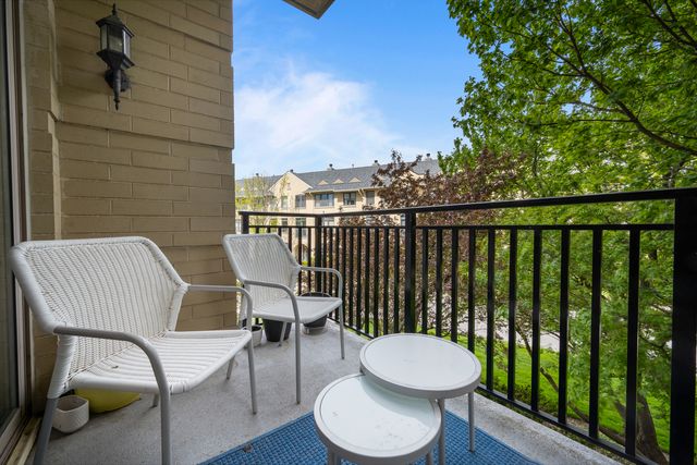3535 Patten Road 1F, Highland Park, IL 60035