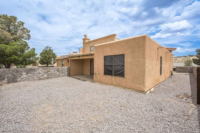 2147 Foxtail Pine Drive, Las Cruces, NM 88012