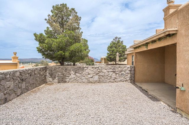 2147 Foxtail Pine Drive, Las Cruces, NM 88012