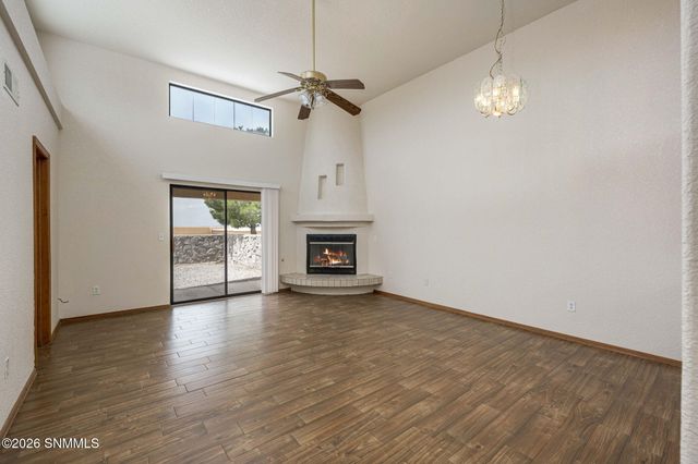 2147 Foxtail Pine Drive, Las Cruces, NM 88012