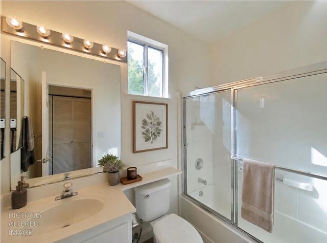 385 Summer Grove Cir, Roseville, CA 95678
