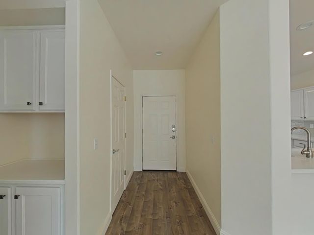 385 Summer Grove Cir, Roseville, CA 95678