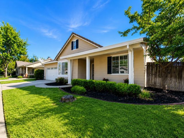 385 Summer Grove Cir, Roseville, CA 95678