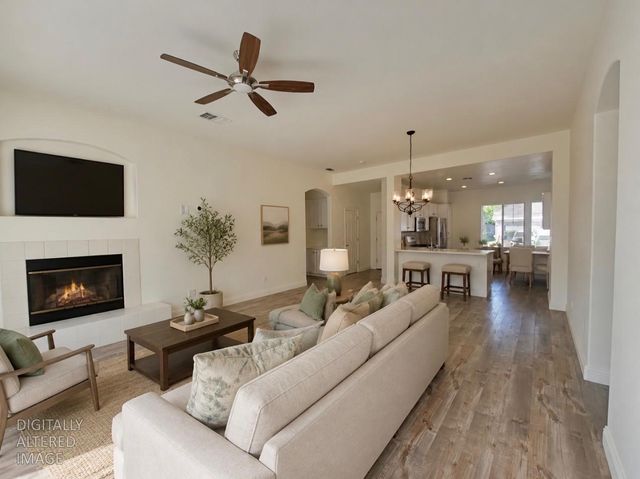 385 Summer Grove Cir, Roseville, CA 95678