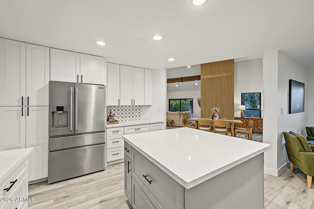 7244 E SOLANO Drive, Scottsdale, AZ 85250