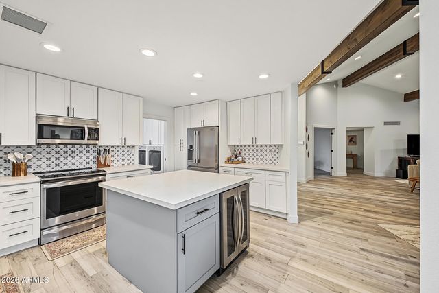 7244 E SOLANO Drive, Scottsdale, AZ 85250