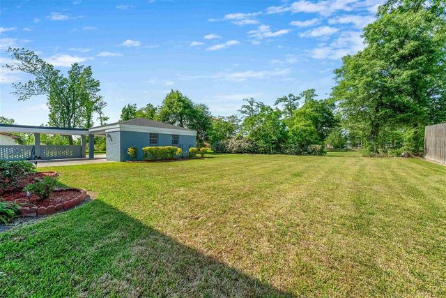 920 Lilliput Lane, Sulphur, LA 70663