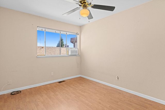 2208 Shameran St, Stockton, CA 95210