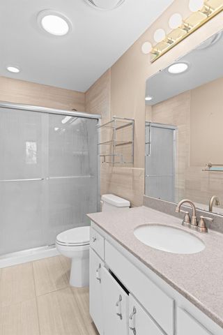 2208 Shameran St, Stockton, CA 95210