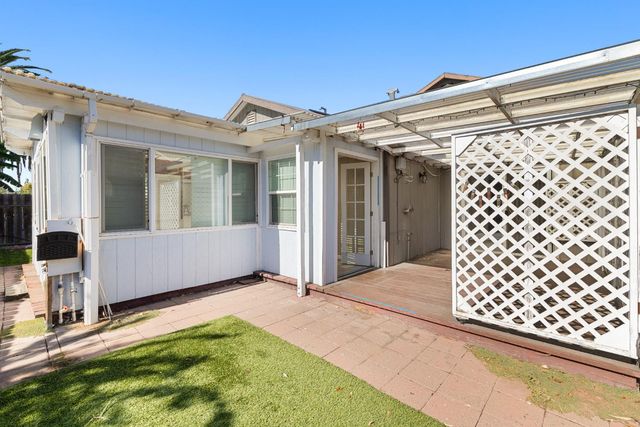 2208 Shameran St, Stockton, CA 95210