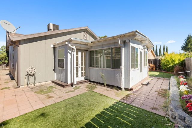 2208 Shameran St, Stockton, CA 95210