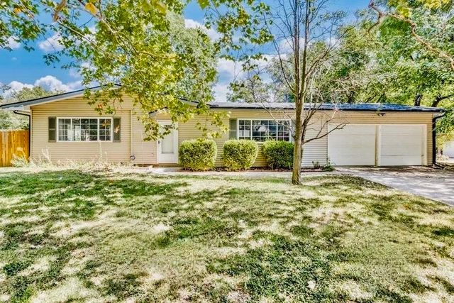 244 S Lochinvar St, Wichita, KS 67207