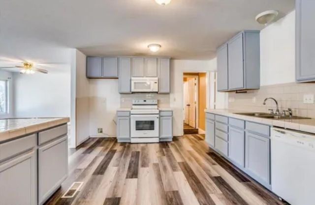 244 S Lochinvar St, Wichita, KS 67207