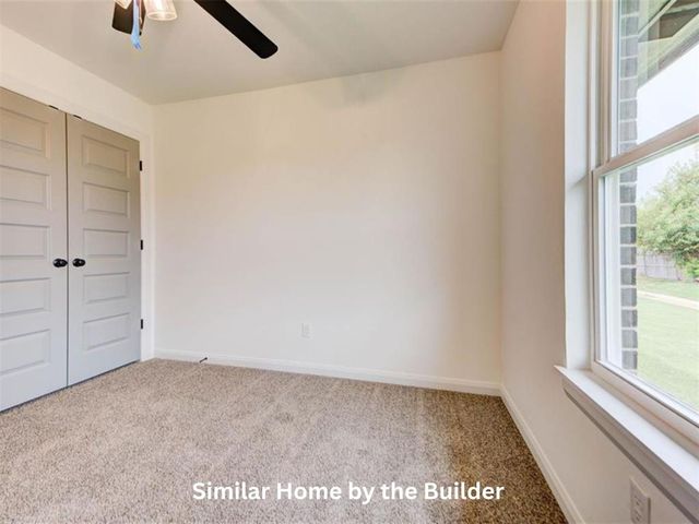 1952 W Flintlock Way, Mustang, OK 73064