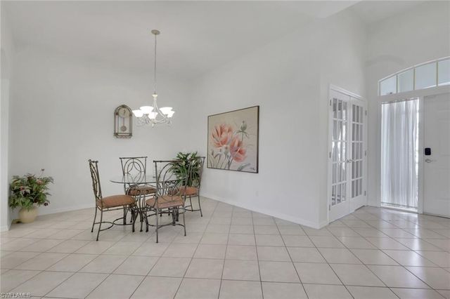 1224 Chelmsford CT, Naples, FL 34104