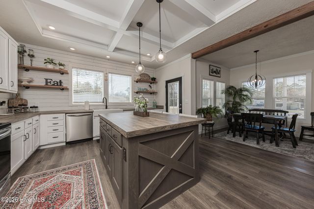 125 Lejeune Road, Cape Carteret, NC 28584