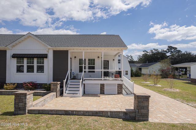 125 Lejeune Road, Cape Carteret, NC 28584