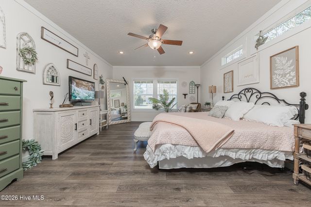 125 Lejeune Road, Cape Carteret, NC 28584