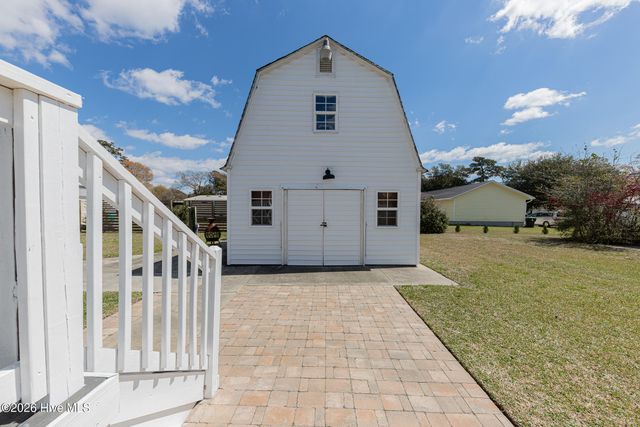 125 Lejeune Road, Cape Carteret, NC 28584