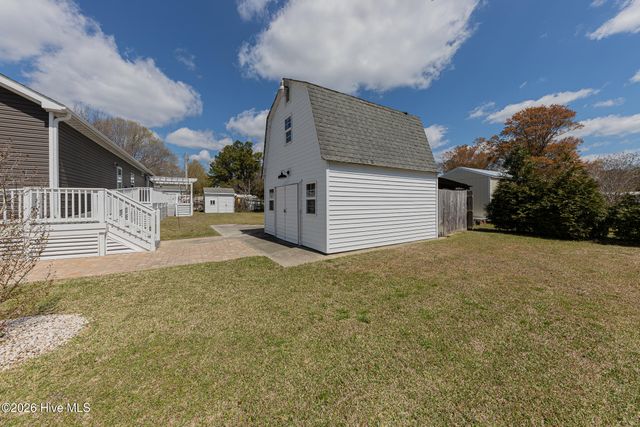 125 Lejeune Road, Cape Carteret, NC 28584