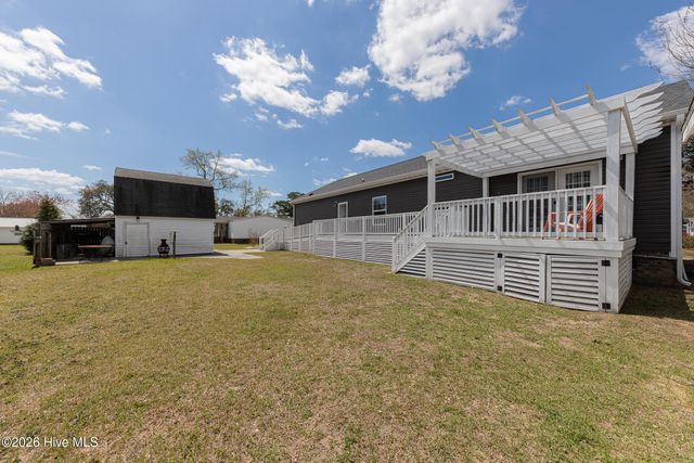 125 Lejeune Road, Cape Carteret, NC 28584