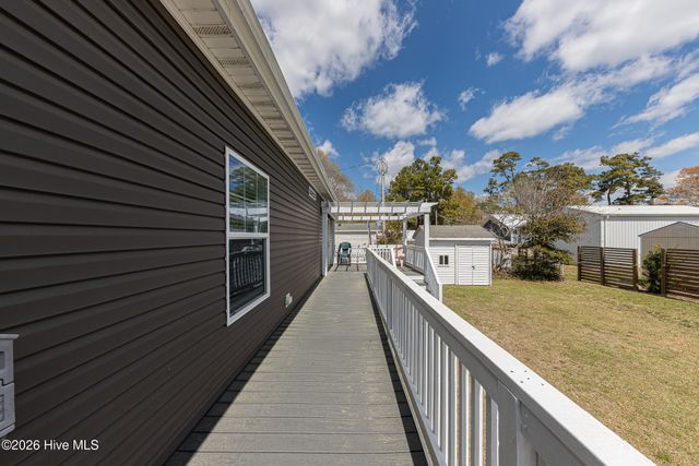 125 Lejeune Road, Cape Carteret, NC 28584