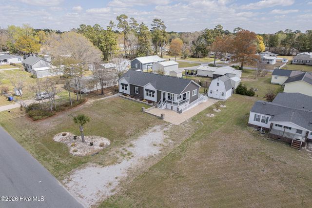 125 Lejeune Road, Cape Carteret, NC 28584