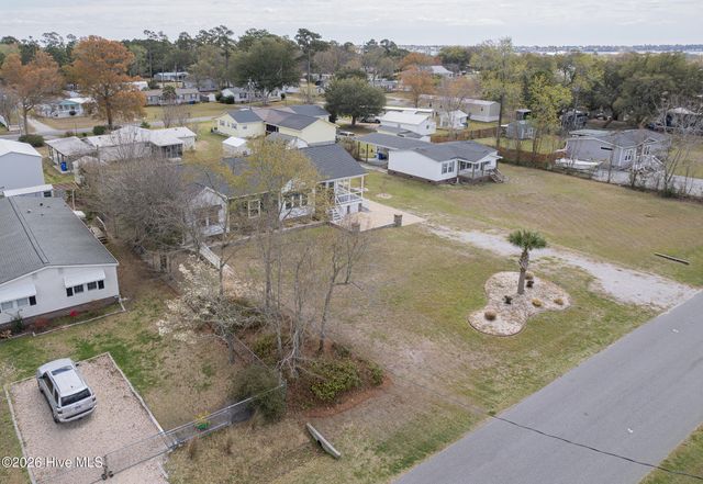 125 Lejeune Road, Cape Carteret, NC 28584