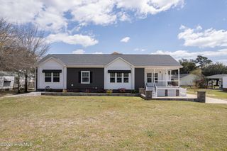 125 Lejeune Road, Cape Carteret, NC 28584