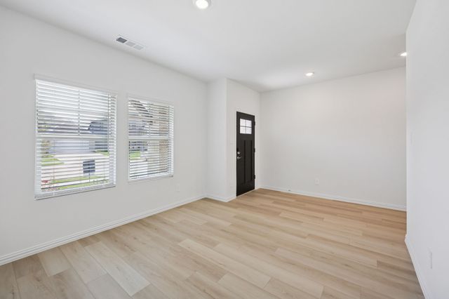 2119 Longchamp Lane, Seagoville, TX 75159