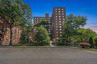 1605 Metropolitan Avenue 4H, Bronx, NY 10462