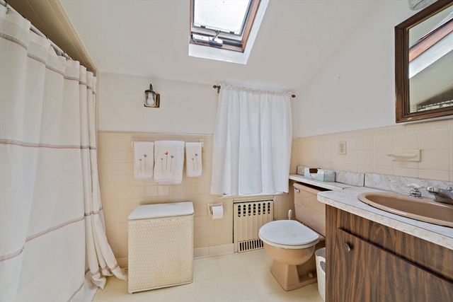 627 S Franklin St, Holbrook, MA 02343