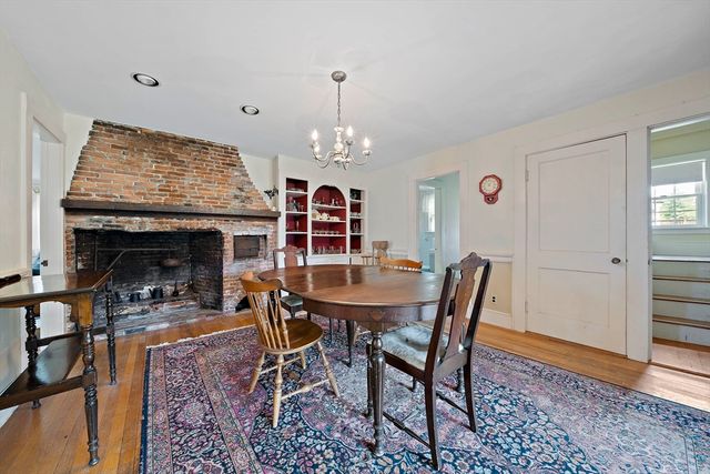 627 S Franklin St, Holbrook, MA 02343