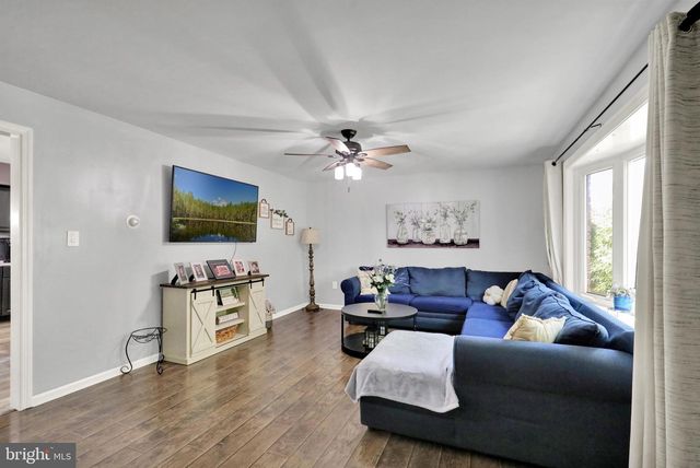 1773 ACORN DR, Reading, PA 19608