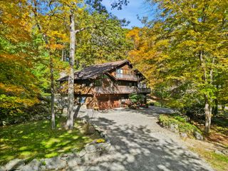 104 Blue Spruce Circle, Weston, CT 06883