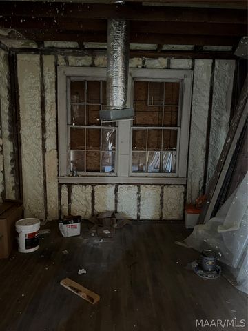 426 Earl Place, Montgomery, AL 36104