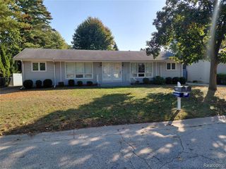 2812/2814 19th Avenue, Port Huron, MI 48060