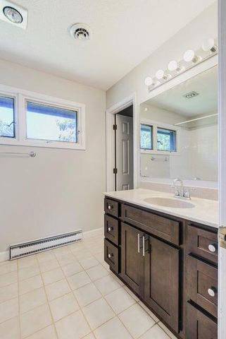 2400 RIDGEFIELD RD, Columbia, MO 65203