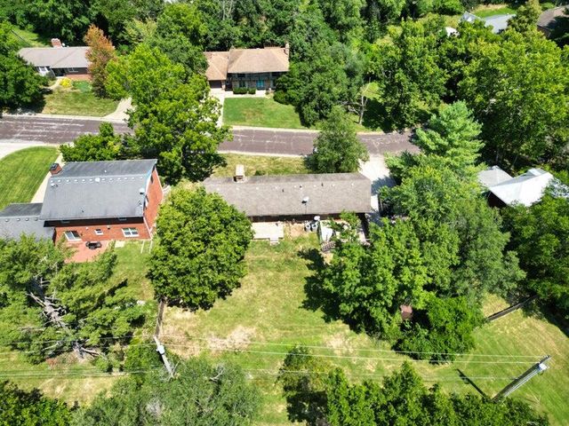 2400 RIDGEFIELD RD, Columbia, MO 65203