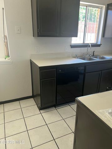 7772 IROQUOIS Drive, El Paso, TX 79912
