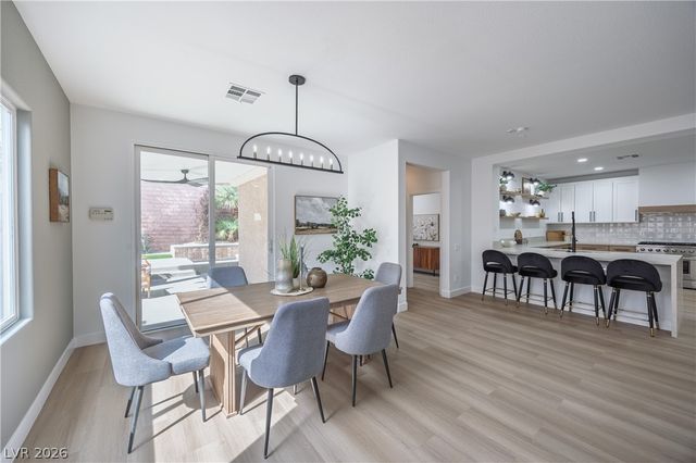 10982 Village Ridge Lane, Las Vegas, NV 89135