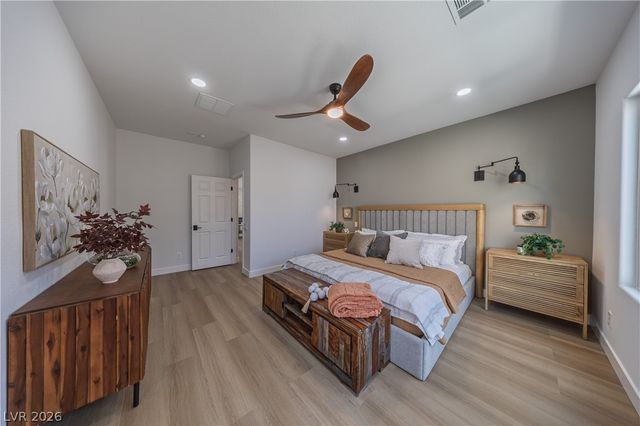 10982 Village Ridge Lane, Las Vegas, NV 89135