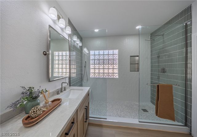 10982 Village Ridge Lane, Las Vegas, NV 89135