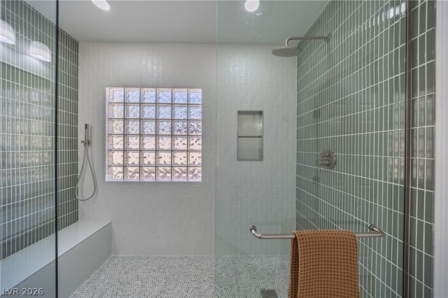 10982 Village Ridge Lane, Las Vegas, NV 89135